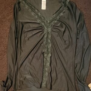 Stylish Black Top with Lace Details